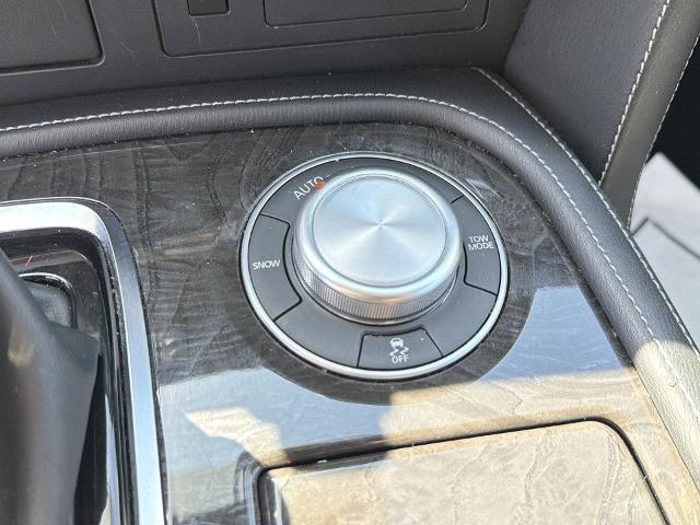 2024 INFINITI QX80 LUXE AWD