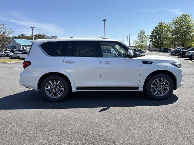 2024 INFINITI QX80 LUXE AWD