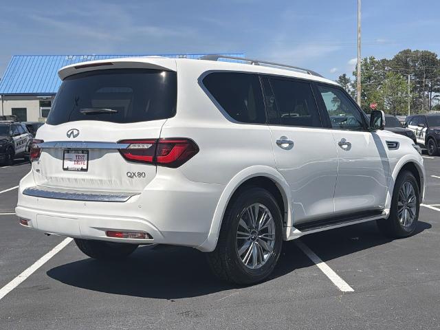2024 INFINITI QX80 LUXE AWD