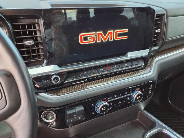2022 GMC Sierra 1500 4WD Crew Cab Short Box Elevation