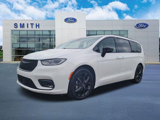 2025 Chrysler Pacifica Limited for sale in Conway, AR