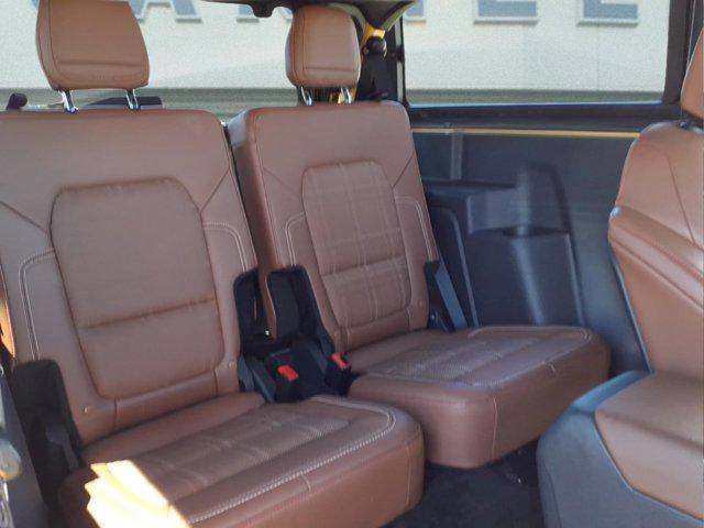 2024 Ford Bronco Heritage Limited Edition