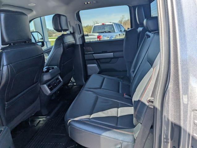 2023 Ford F-450 LARIAT