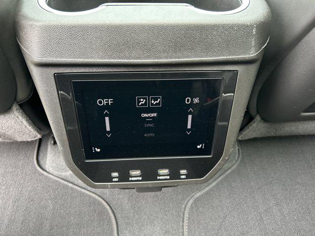 2025 GMC Yukon 4WD AT4 Ultimate