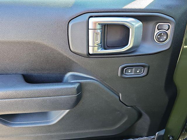 2024 Jeep Wrangler 2-Door Willys 4x4