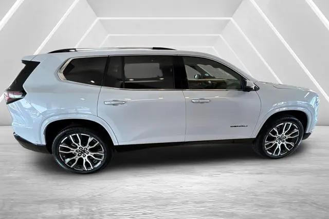 2026 GMC Acadia Denali Ultimate AWD
