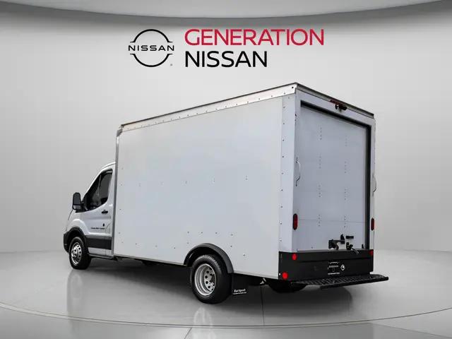 2022 Ford Transit Cutaway T-350