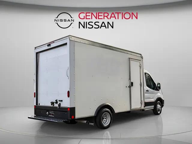 2022 Ford Transit Cutaway T-350