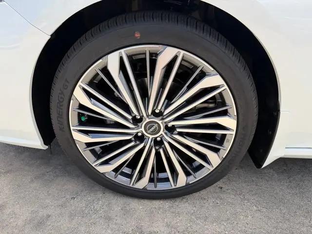 2026 Nissan Altima SV FWD