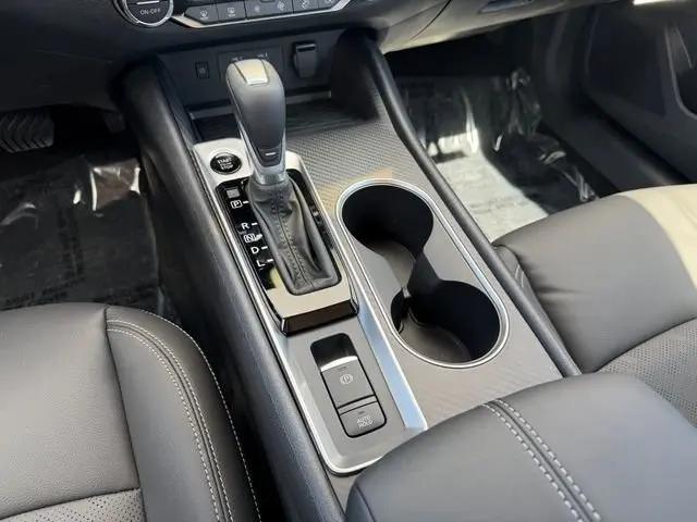 2026 Nissan Altima SV FWD