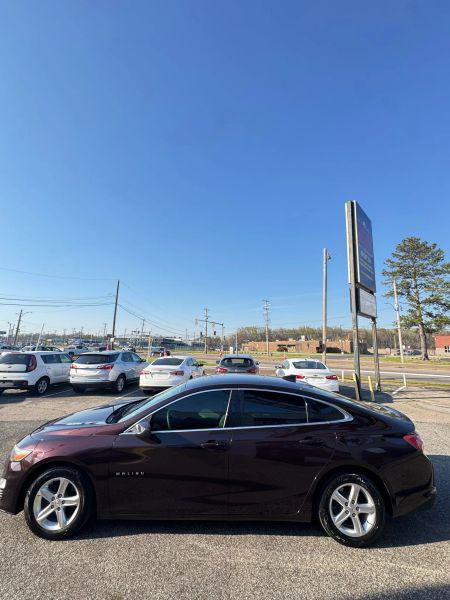 2020 Chevrolet Malibu FWD LT
