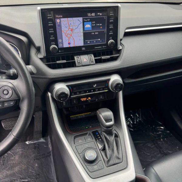 2019 Toyota RAV4 Hybrid Limited