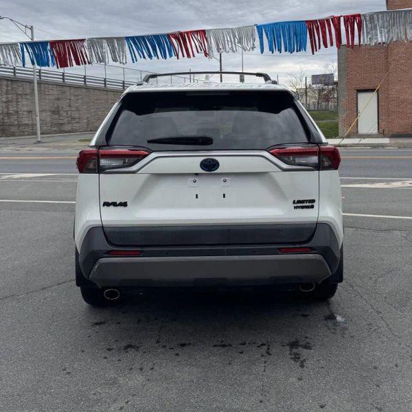2019 Toyota RAV4 Hybrid Limited