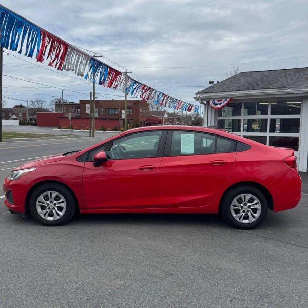 2019 Chevrolet Cruze LS