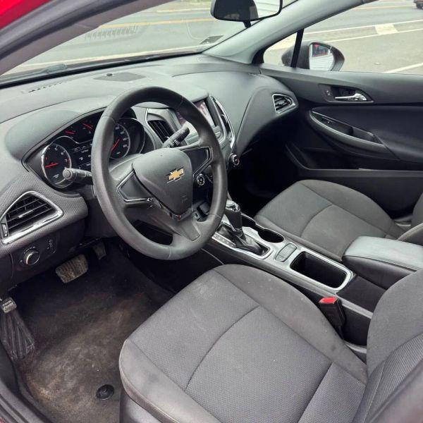 2019 Chevrolet Cruze LS