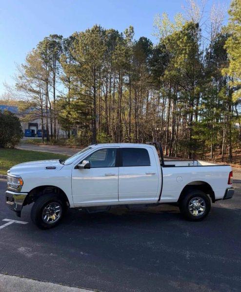2022 Ram 3500 Big Horn Crew Cab 4x4 6'4" Box