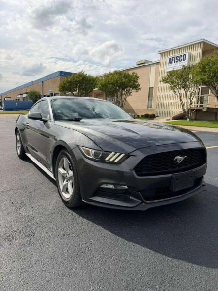 2016 Ford Mustang V6