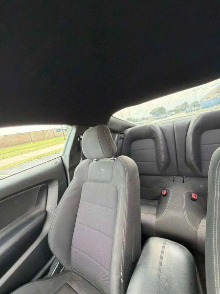 2016 Ford Mustang V6