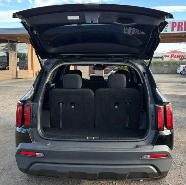 2021 Kia Sorento LX