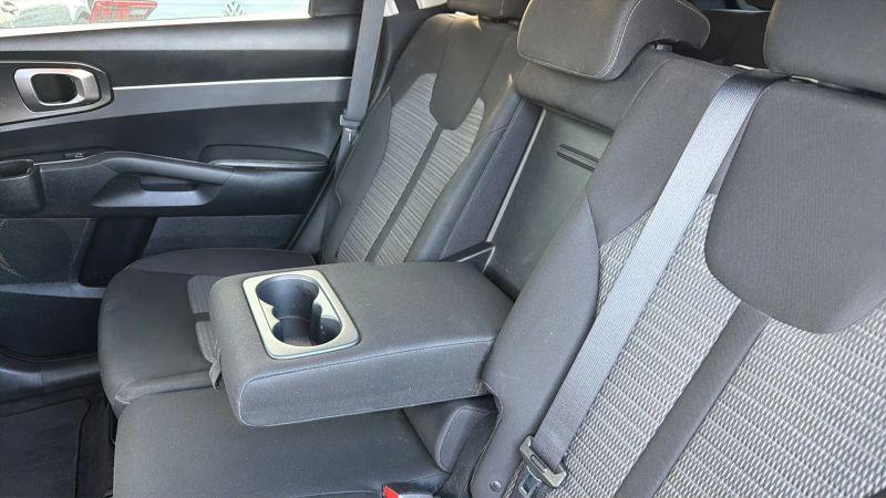 2021 Kia Sorento LX