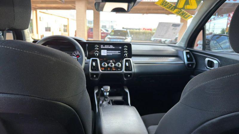 2021 Kia Sorento LX