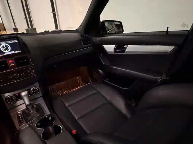 2011 Mercedes-Benz C-CLASS C 300 Luxury