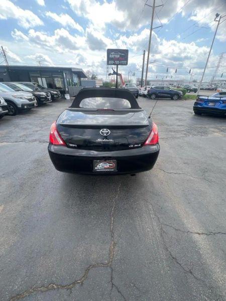 2005 Toyota Camry SE