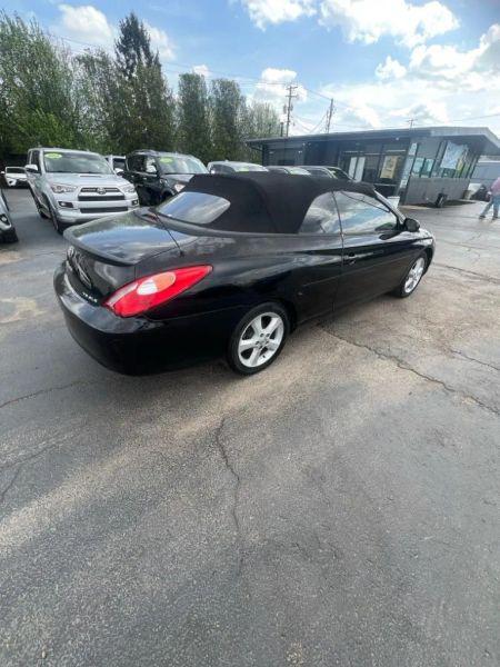 2005 Toyota Camry SE