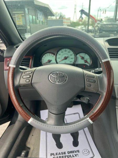 2005 Toyota Camry SE