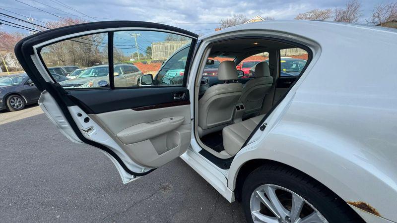 2014 Subaru Legacy 2.5i Limited