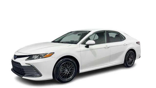 2022 Toyota Camry LE Hybrid