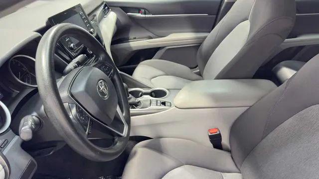 2022 Toyota Camry LE Hybrid