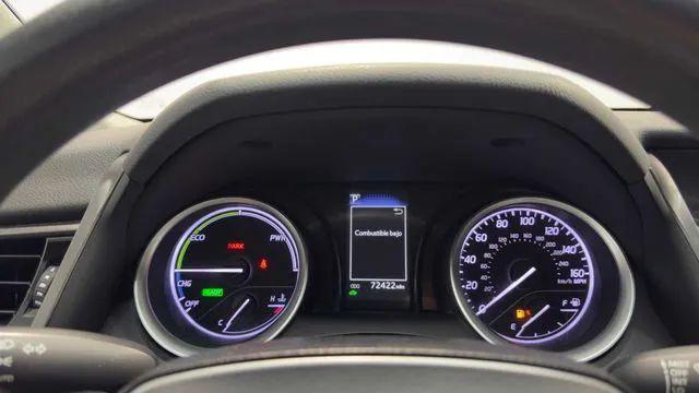 2022 Toyota Camry LE Hybrid