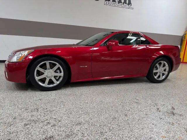 2004 Cadillac XLR Standard