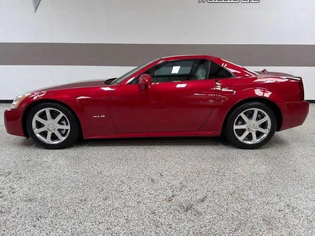 2004 Cadillac XLR Standard
