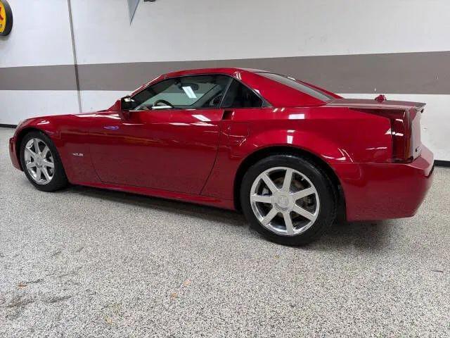 2004 Cadillac XLR Standard