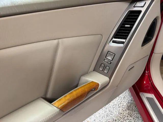 2004 Cadillac XLR Standard