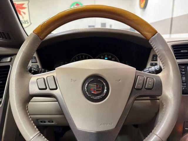 2004 Cadillac XLR Standard