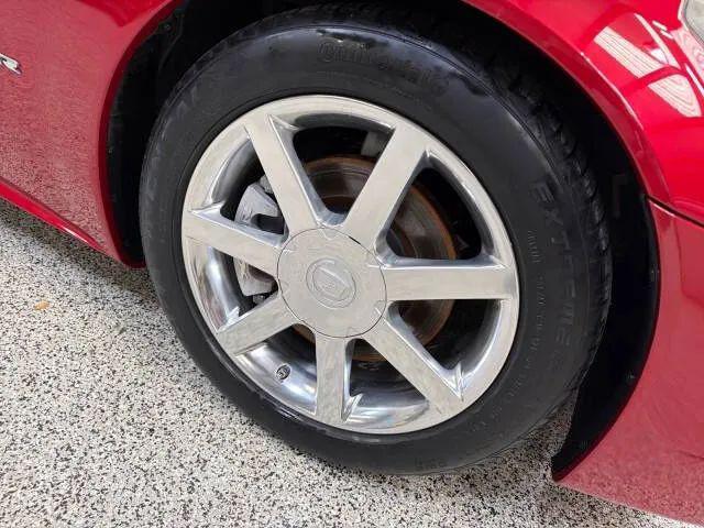 2004 Cadillac XLR Standard