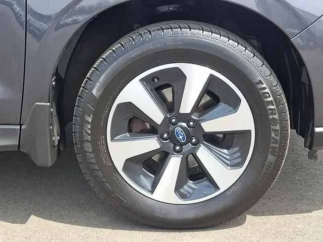 2017 Subaru Forester 2.5i