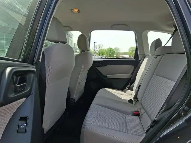 2017 Subaru Forester 2.5i