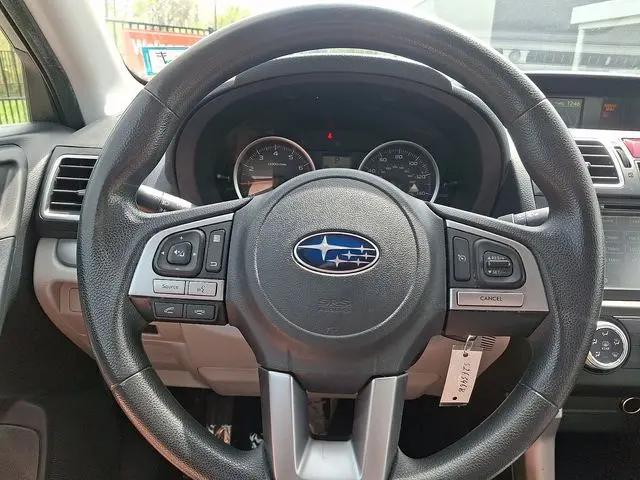 2017 Subaru Forester 2.5i