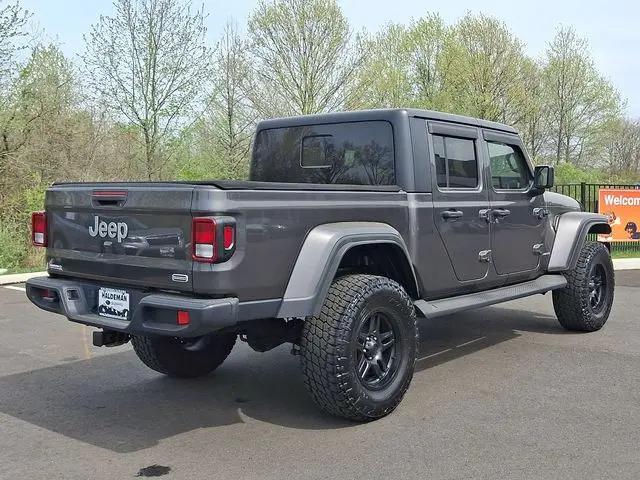 2021 Jeep Gladiator Overland
