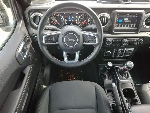 2021 Jeep Gladiator Overland