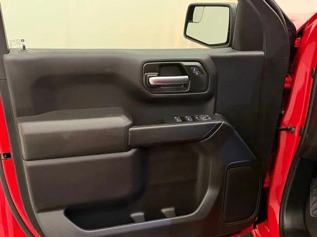 2025 Chevrolet Silverado 1500 2WD Crew Cab Short Bed Custom