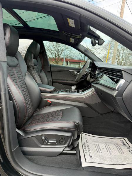 2024 Audi RS Q8 TFSI quattro Tiptronic