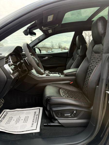 2024 Audi RS Q8 TFSI quattro Tiptronic