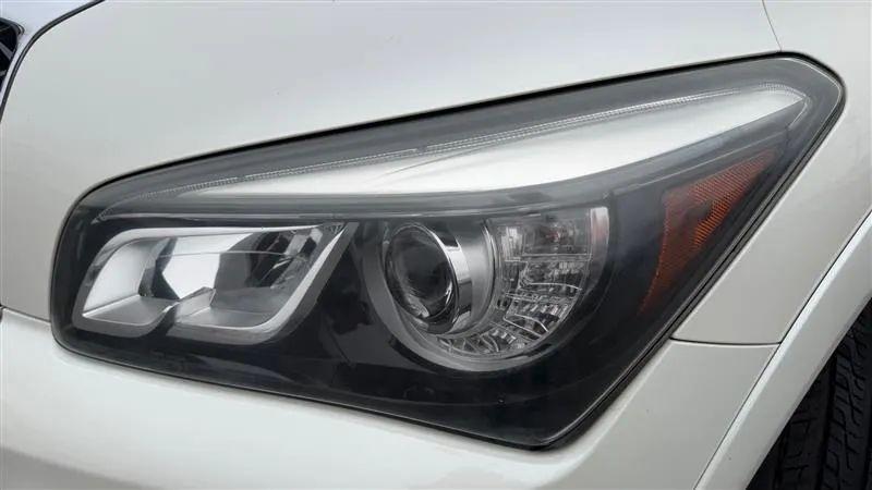 2016 INFINITI QX80 Base