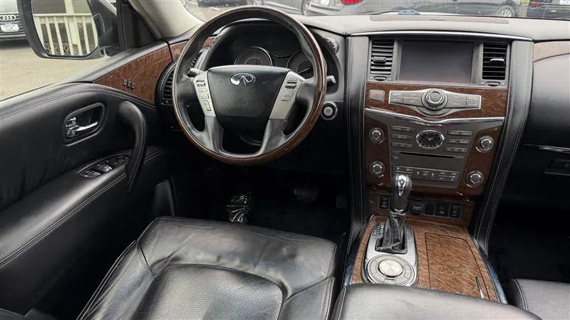 2016 INFINITI QX80 Base