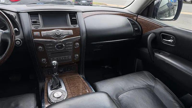 2016 INFINITI QX80 Base